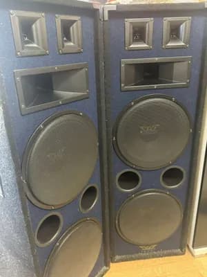 Jensen lautsprecherboxen und Yamaha Amplifier
