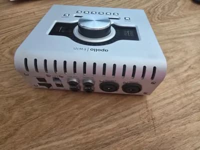 universal audio apollo twin