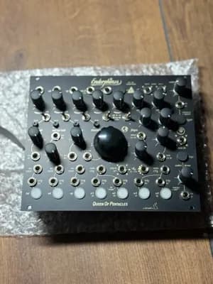 EURORACK MODUL QUEEN OF PENTACLES ()