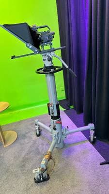 Studio-Pedestal Vinten-Stativ Midi Ped (auch für schwerere Kameras)