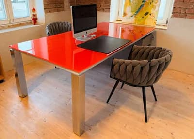 Walter Knoll "ICON" Chef Schreibtisch 220x110cm ROT | Cheftisch Arbeitstisch | Premium Designer Tisch auf Gehrung - Lackfinish mit feinen Metallicpigmenten