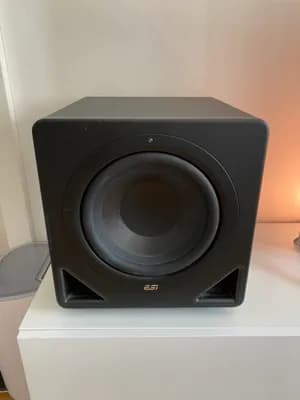 ESI Aktiv 10S Subwoofer Studio