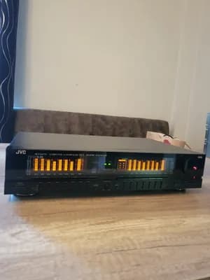 Vintage JVC graphic Equalizer SEA M 770 bk