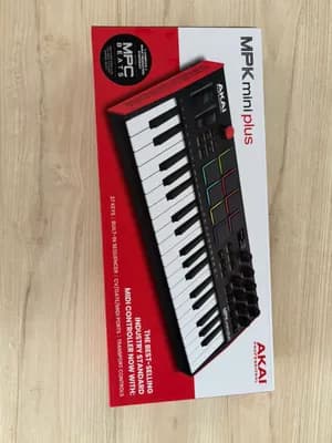 Akai MPK Mini Plus - Wie neu - kaum benutzt