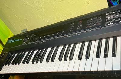Roland D 50