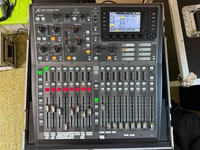 Behringer X32 Producer im Case inkl. X-Live Card