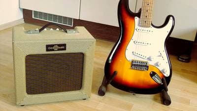 15W Tweed Electric Guitar Combo Amplifier by Gear4music