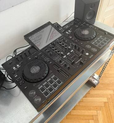 Pioneer XDJ-RX3 (wie neu!) inkl. Decksaver & Original Tasche