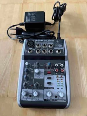 Behringer Xenyx Q502 USB Mischpult