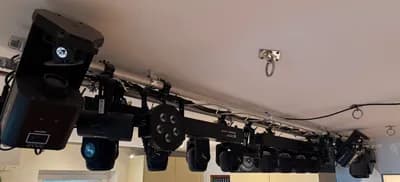 Komplette DMX Lichtanlage - Wolfmix, 2x HydraBeam, 3x Q-Spot, 9x ADJ + Scanner