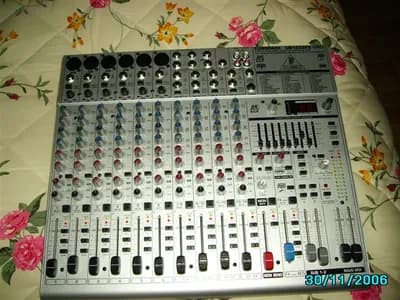 Eurorack UB1832FX-PRO - Mischpult
