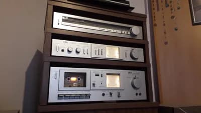Verkaufe eine Vintage 3 Teilige Hifi Stereoanlage von AKAI mit VU Meter
