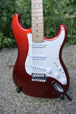 Candy Red Strat SSS