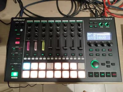 Roland MC-707 zum Tauschen/ Verkaufen