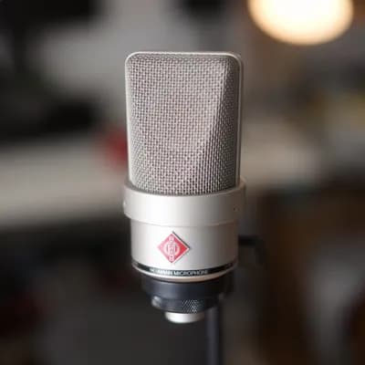 Neumann TLM 103 inkl. Spinne, Halterung und Rycote Windschutz