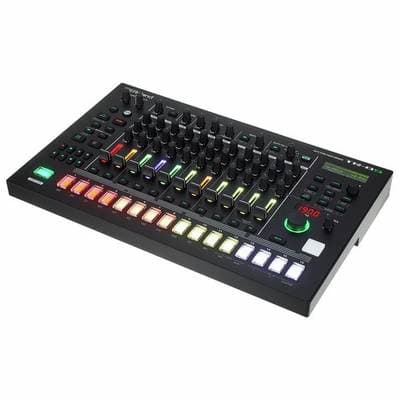 Roland TR-8S Rhythm Performer | Digitale Drum Machine mit Sample-Playback | inkl. Ladekabel | Zustand: Gut #2062277
