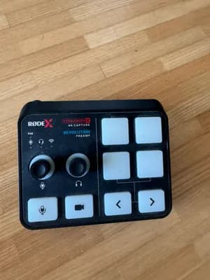 Rode Streamer X 4K Capture Revolution Preamp Mischpult