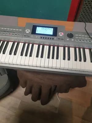 Stage E Piano Thomann SP5500.. Defekt für BASTLER, Ersatzteile.