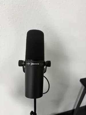 Shure SM7B Mikrofon inkl. Ständer & Zubehör - Top Zustand