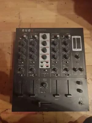 Ecler Nou 4 (Dj Mixer)