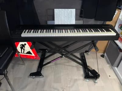 M-Audio Hammer 88 MIDI-Keyboard mit Hammer-Mechanik
