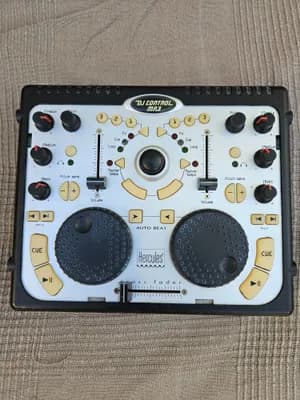 dj control mp3 hercules