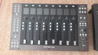 SSL UF8 + UC1