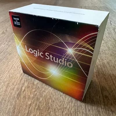 2x Logic Studio Box Set (Logic Pro 9) - Apple Retail Version - Sammlerzustand