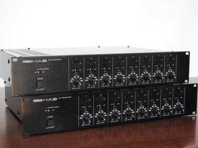 Zwei Yamaha HA8 8-Kanal Mikrophonvorverstärker