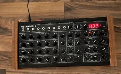 MFB Dominion X - Kraftvoller analoger Synthesizer