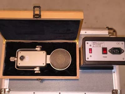 Tonstudio Equipment, Mikros, Preamps, Kabel, Stative, etc
