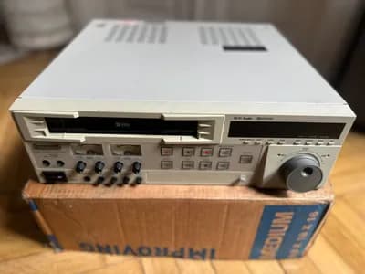 Panasonic S-VHS Recorder AG-7350 (120-60Hz US Version)