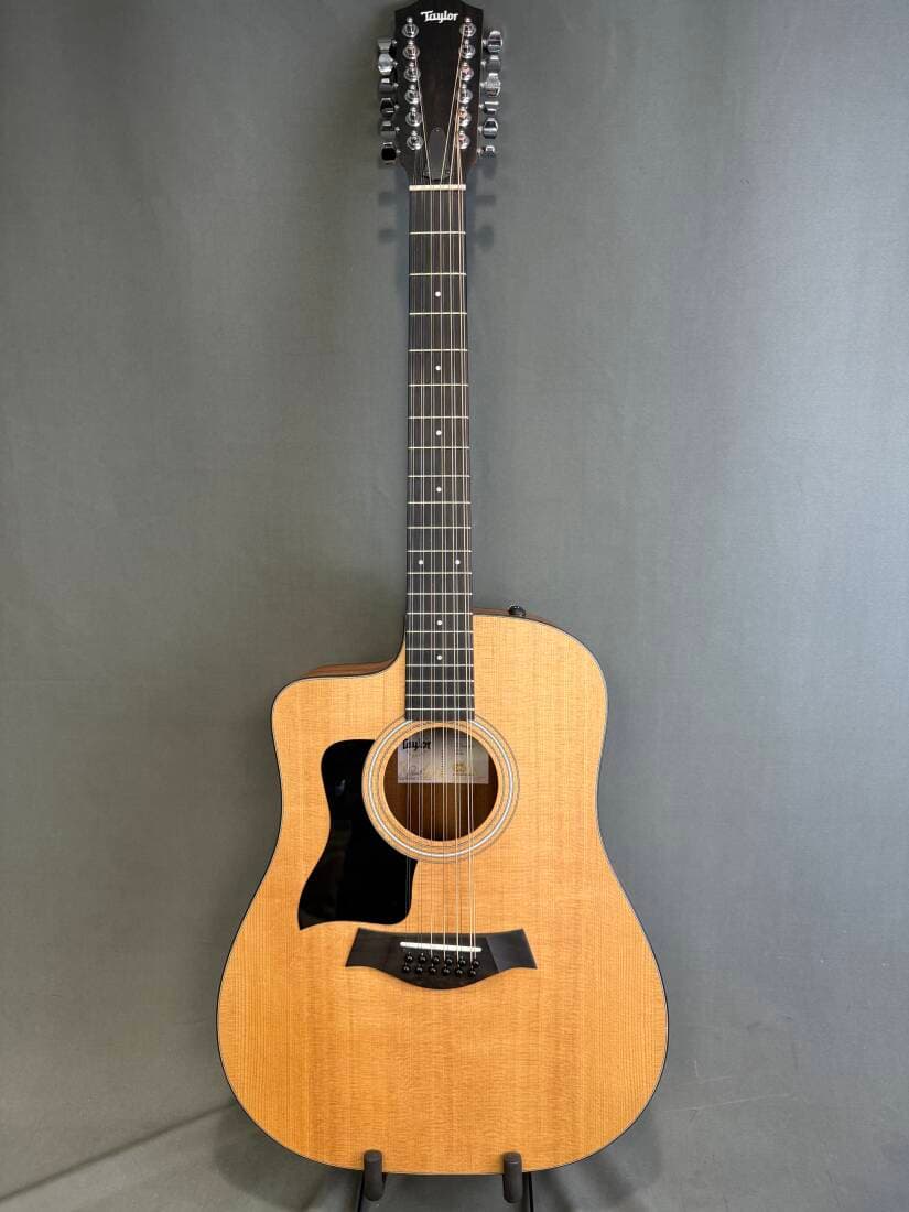 Taylor Guitars - 150CE LH