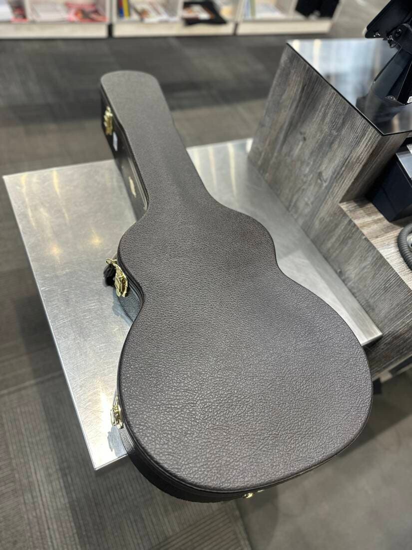 Taylor Guitars - 5202-58