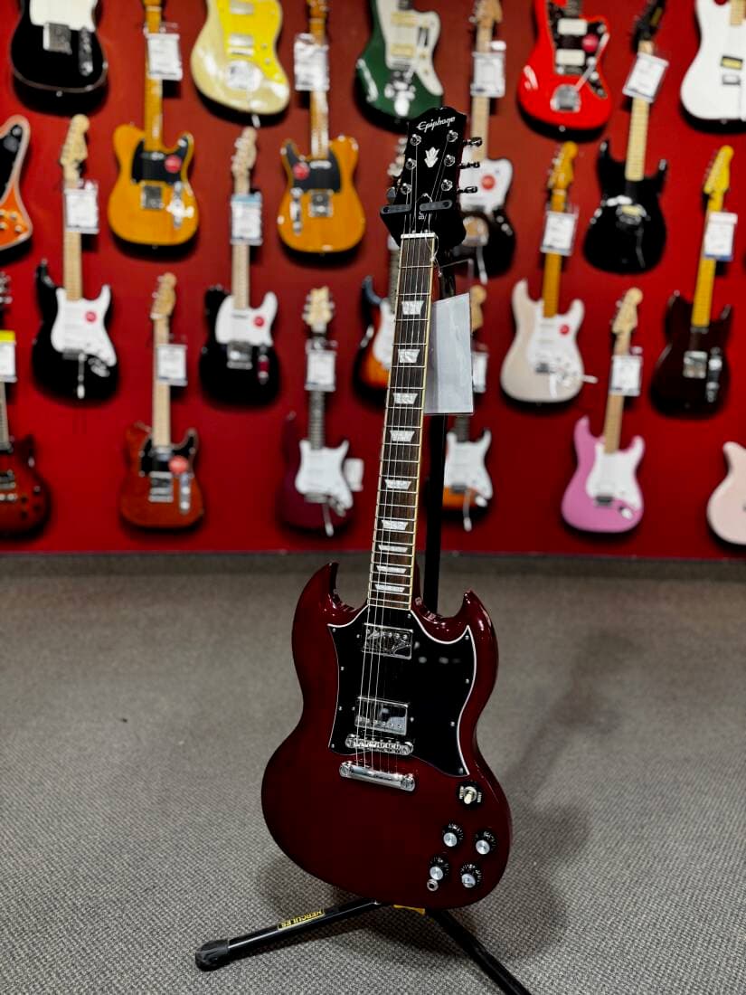 Epiphone - SG STANDARD CHERRY W/GB
