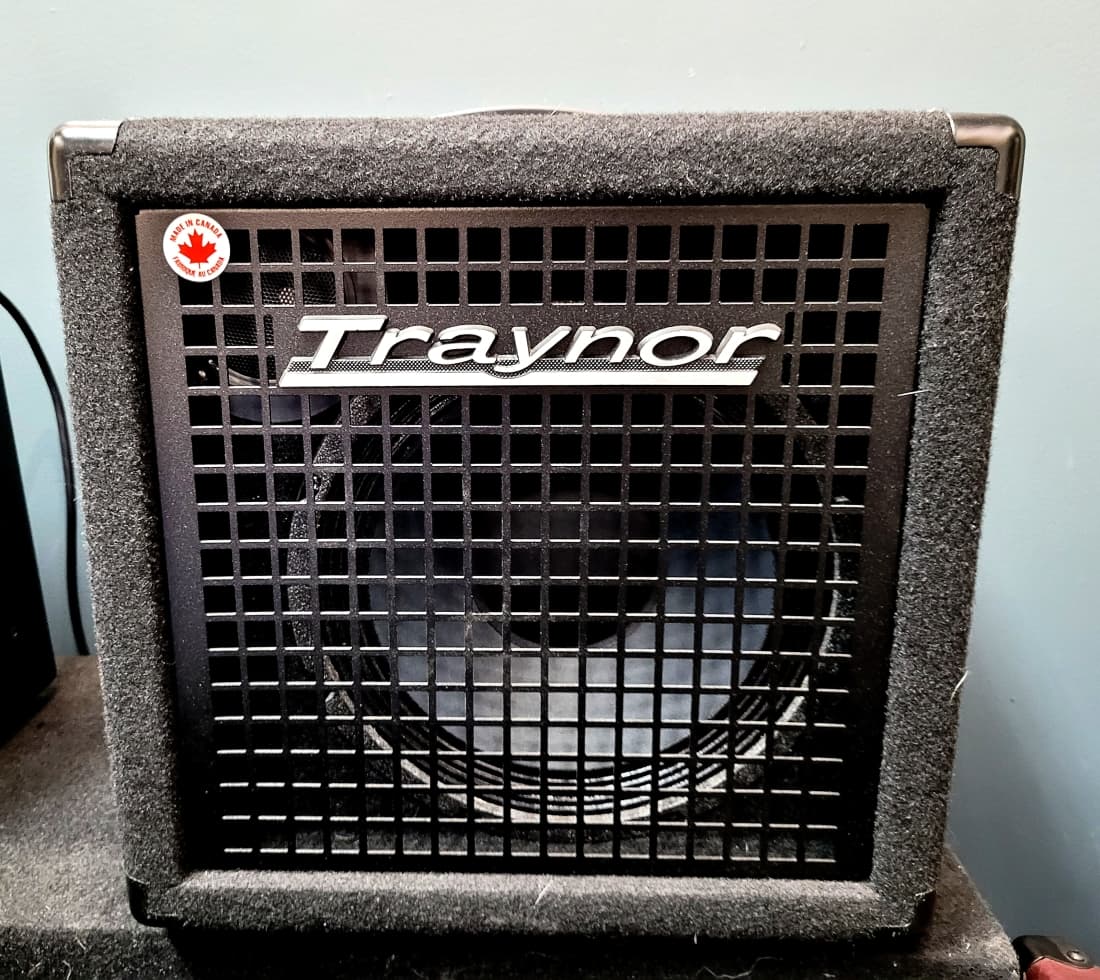 Traynor Small Block 10 200w bass amp