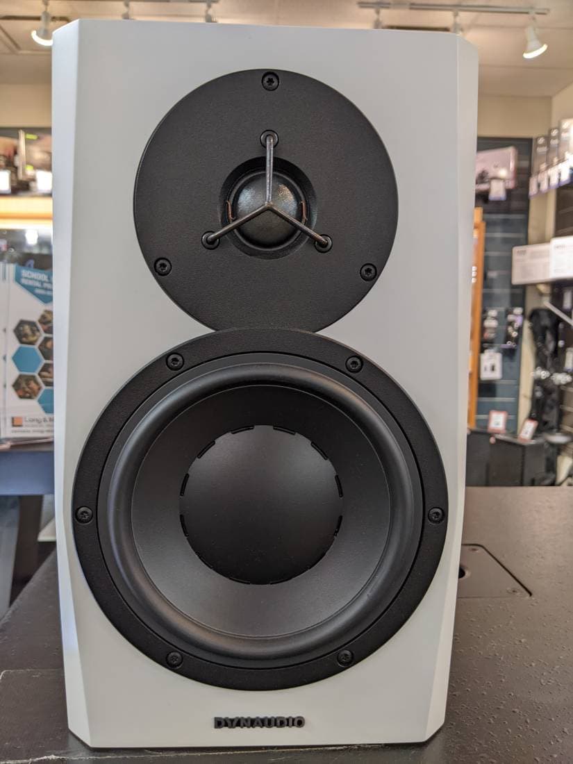 Dynaudio - LYD-7 Studio Monitor
