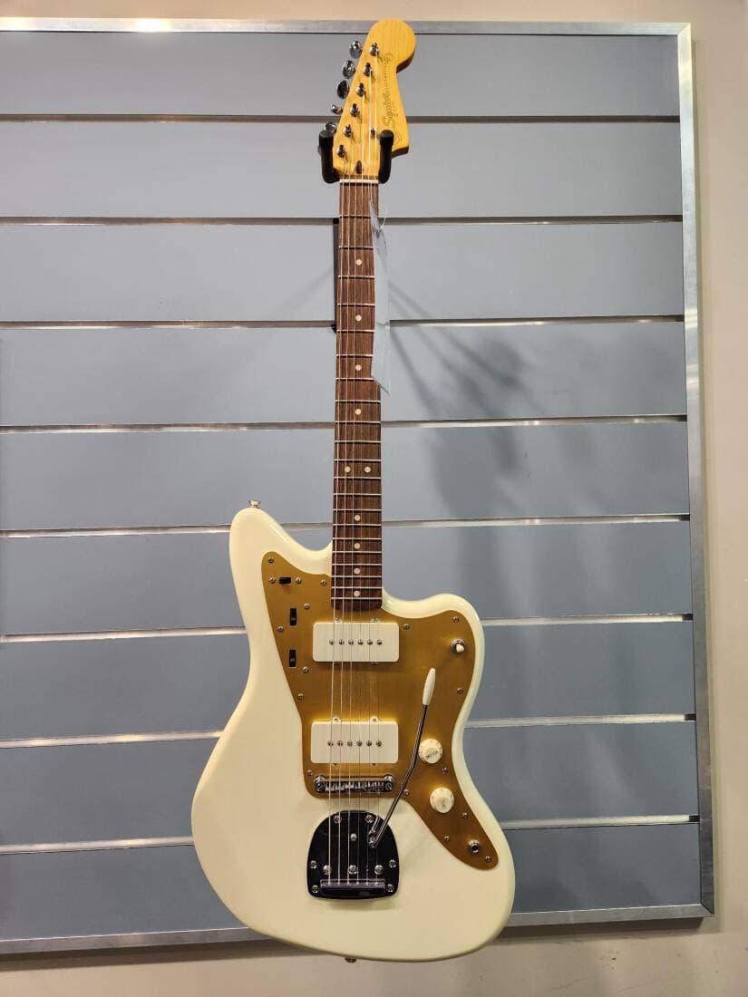 Squier - 037-1060-541