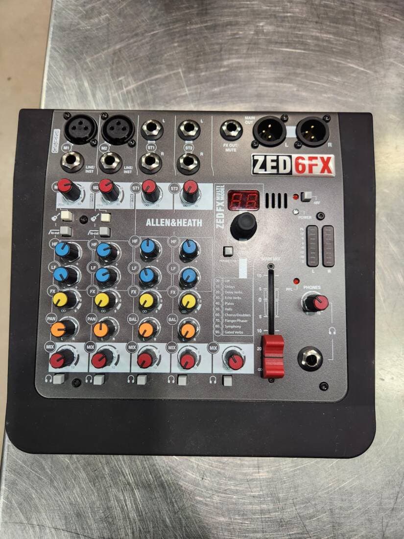 Allen & Heath - ZED-6FX