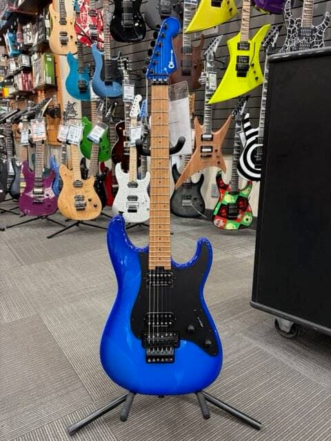 Charvel Pro-Mod Plus So-Cal 1 HH FR Blue Burst
