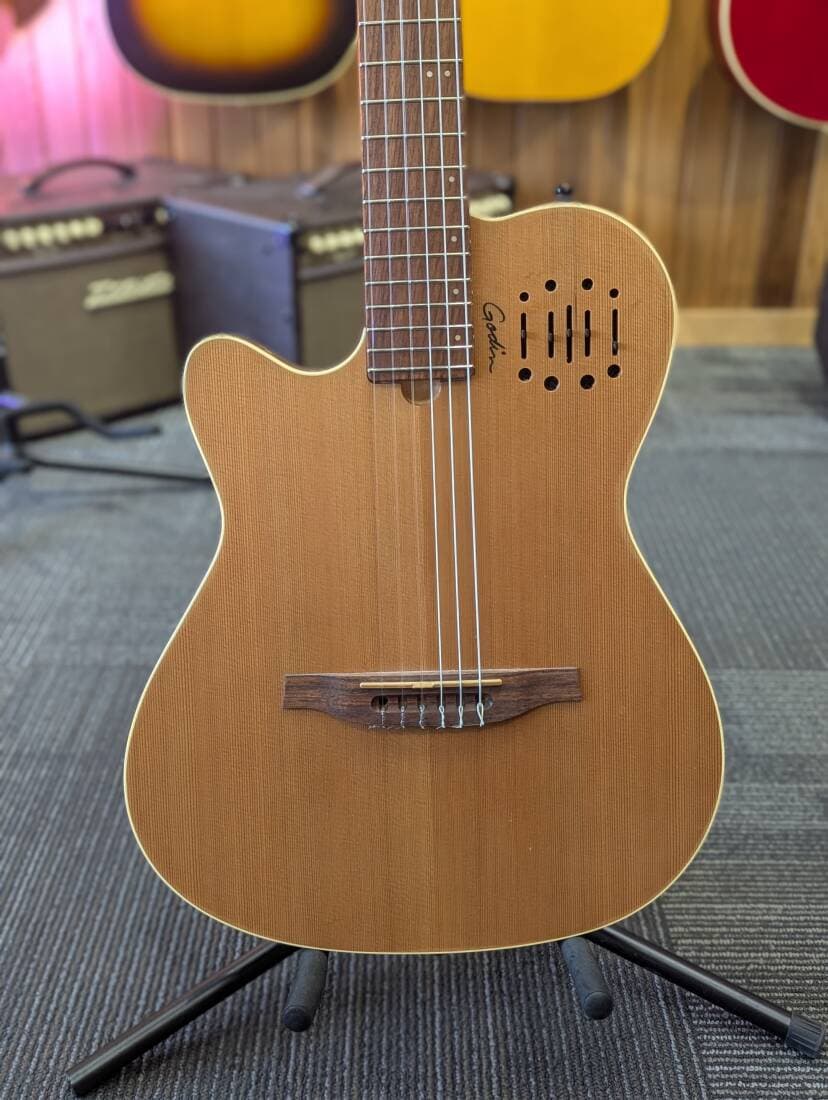 Multiac Nylon Encore Lefty SG with Bag