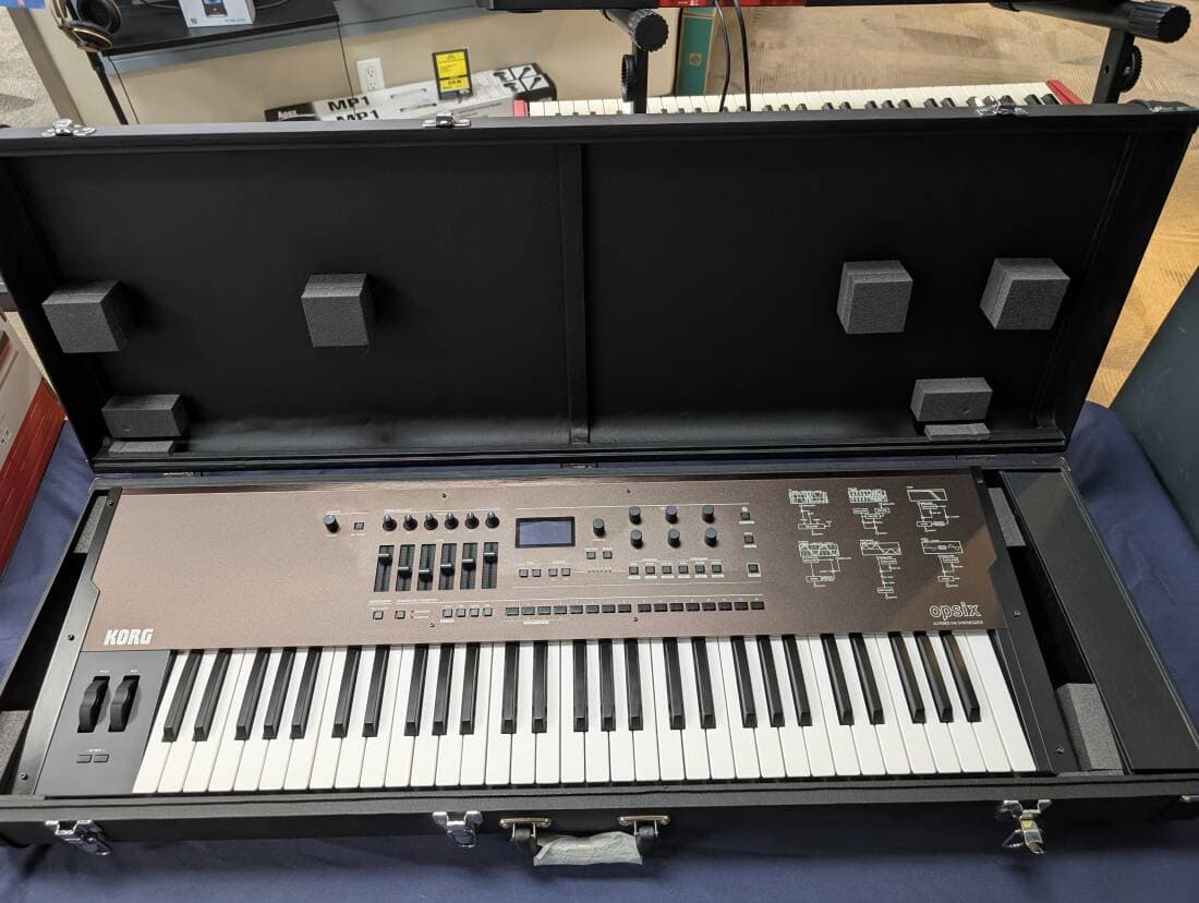 Korg OPSIX Special Edition Synth w/ Hard Case