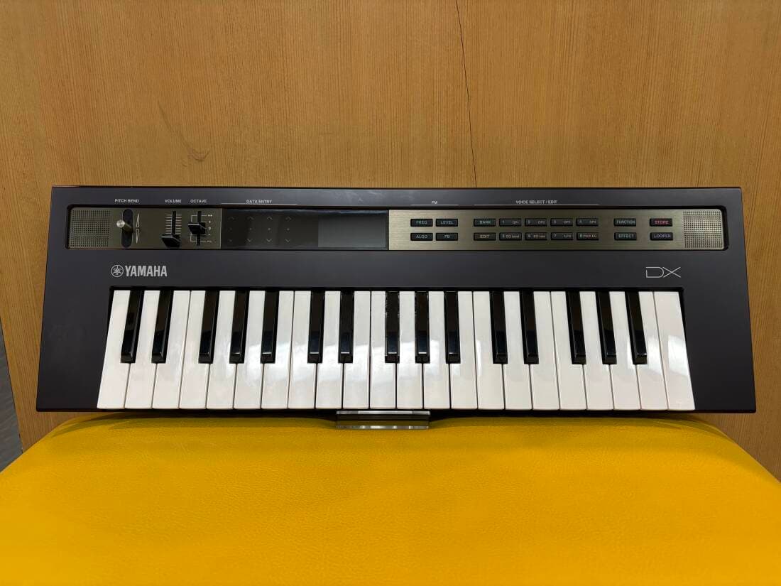 Yamaha - REFACEDX