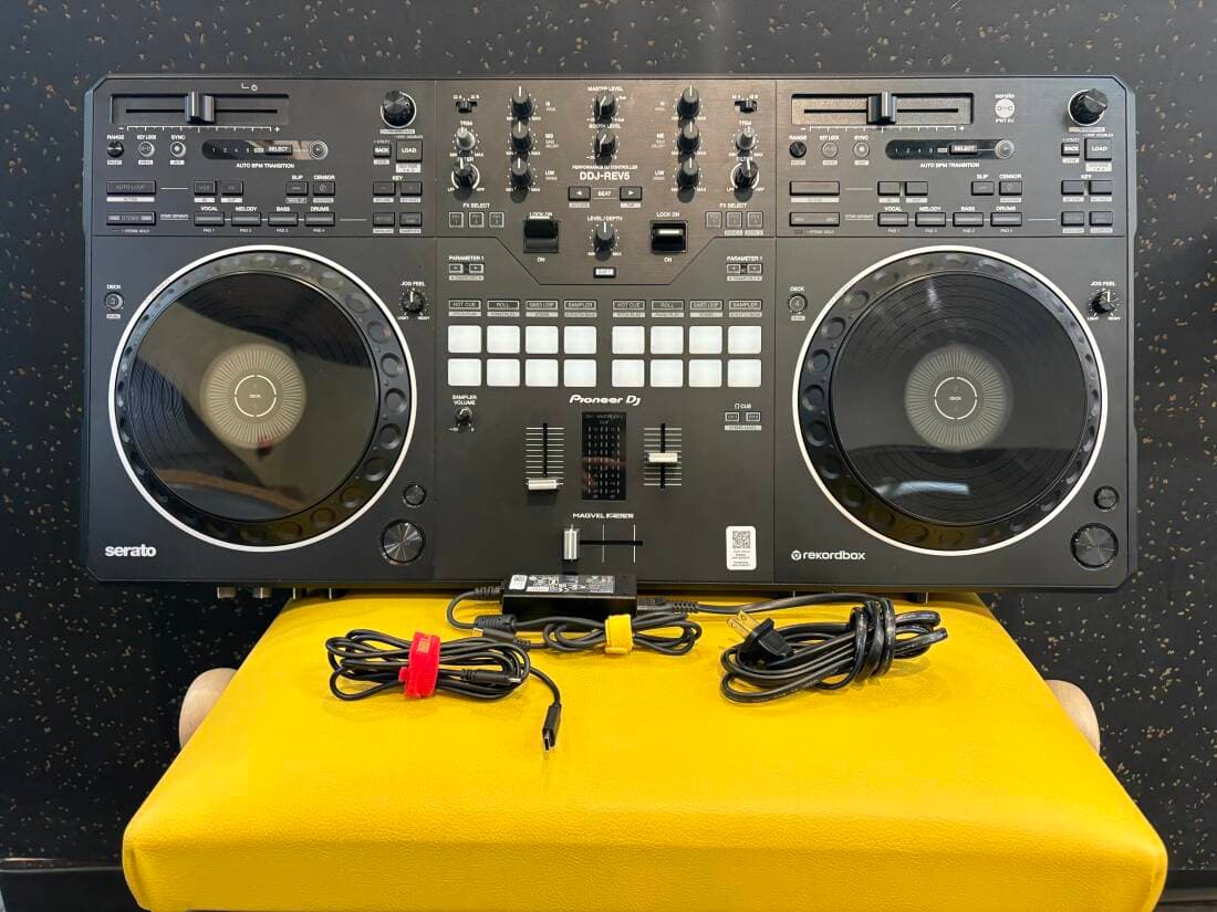 Pioneer DJ - DDJ-REV5