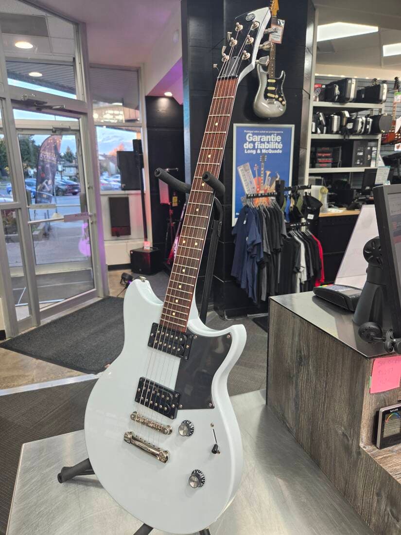 Yamaha RS320 REVSTAR