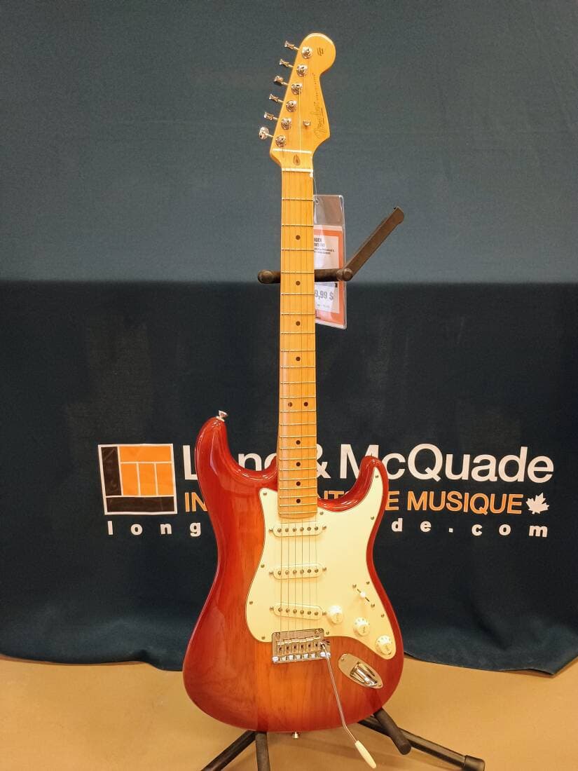 Fender - 011-3902-747