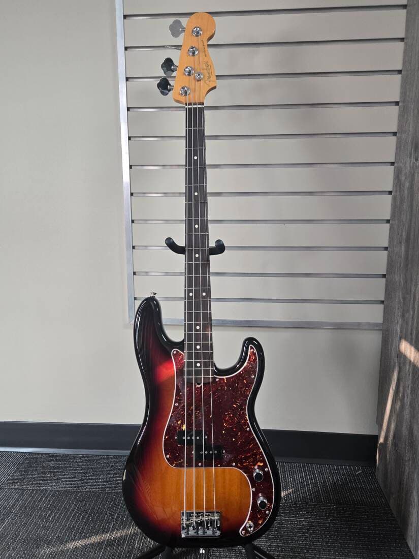 Fender - Am Pro II P-Bass RW 3TSB