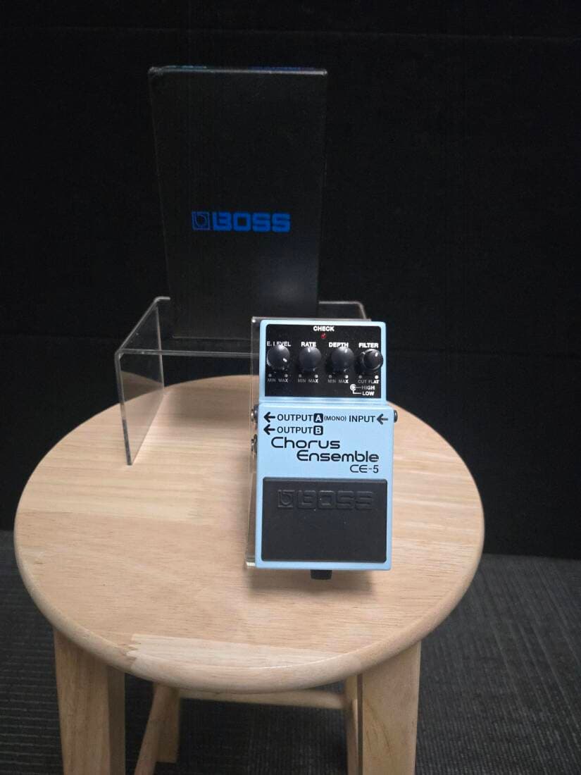 BOSS - CE-5