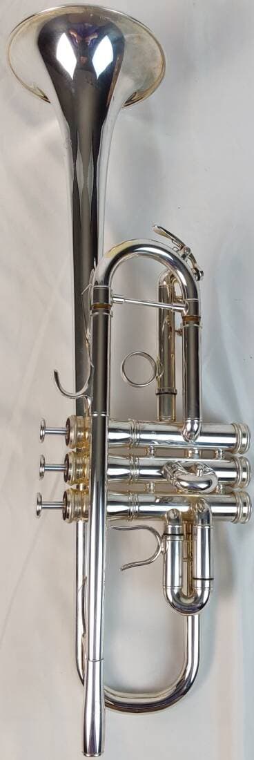 Bach - Bb Trumpet with XO BRASS case - Silver Plated