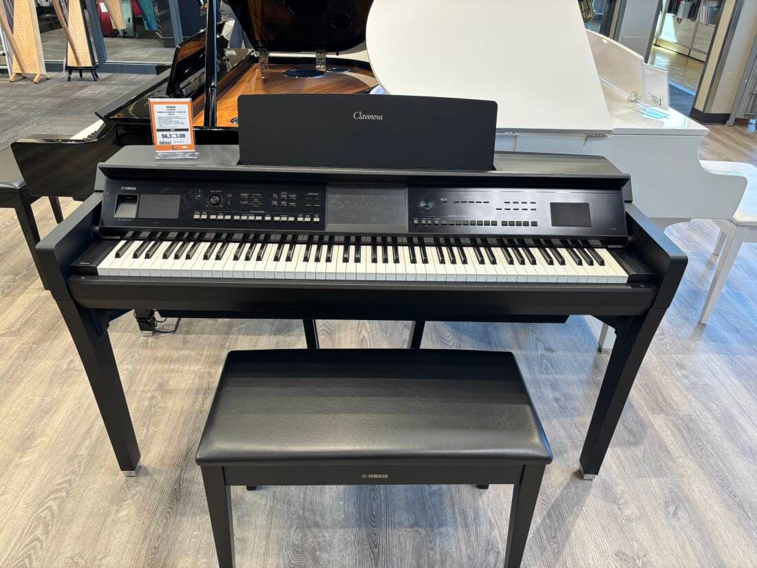 Yamaha Clavinova CVP909 - Black w/ Bench